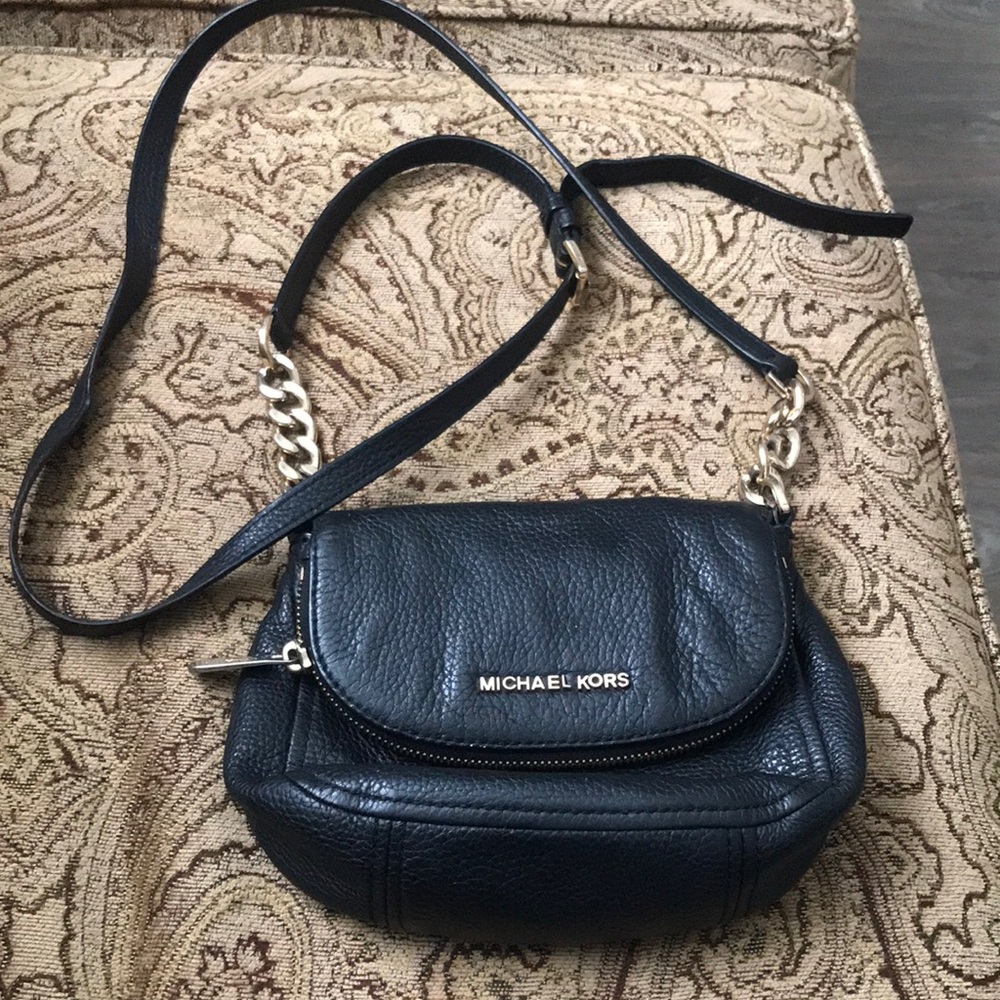 MICHAEL KORS Black Leather Crossbody Bag